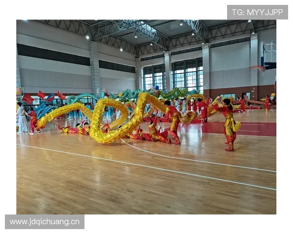 媒体人直言中国赛未让小曾上场是对其实力的轻视应该努力提升自我